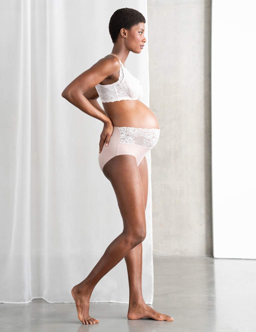 Lace Trim Mid Bump Maternity Briefs 2 of 3