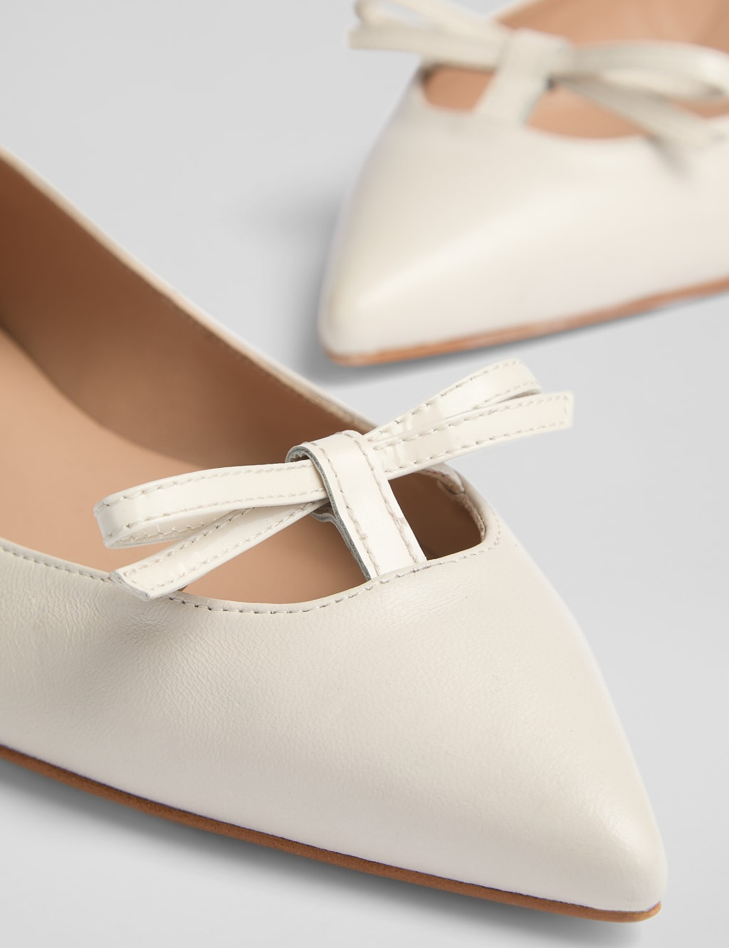 Leather Bow Flat Pointed Pumps 4 of 4