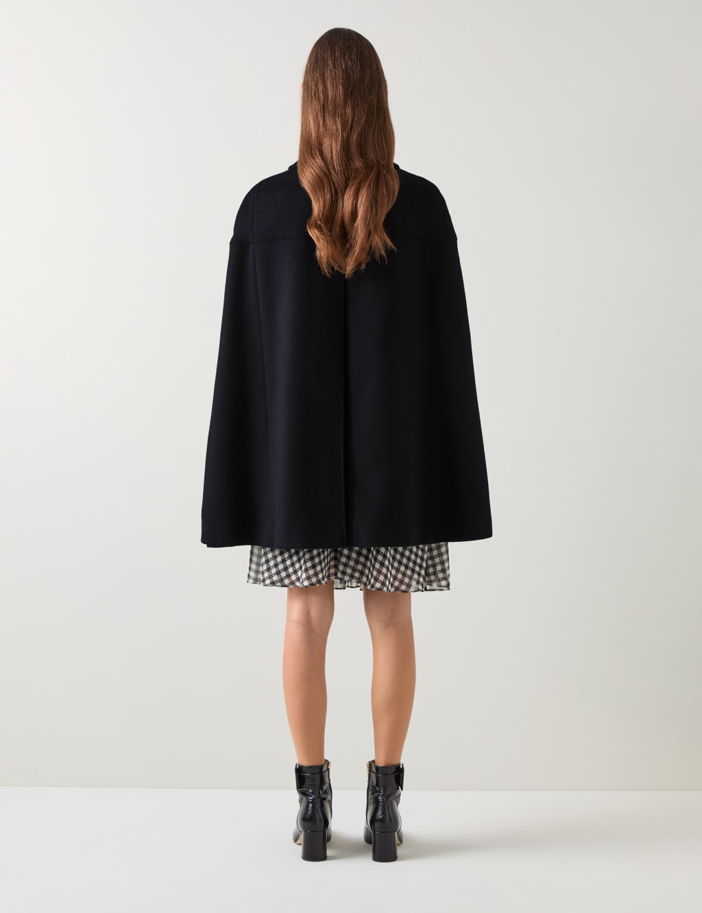 Wool Blend Collared Chain Detail Short Cape 3 of 4