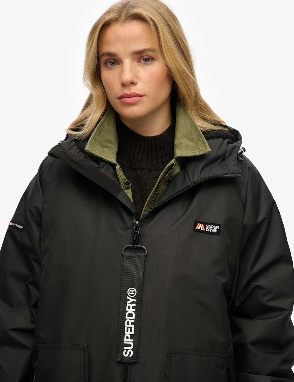 Water Resistant Hooded Changing Robe 6 of 8