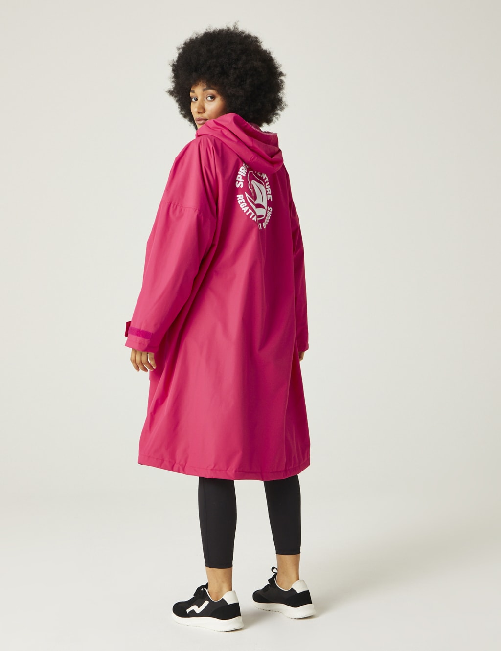 Waterproof Hooded Borg Lined Changing Robe 11 of 12