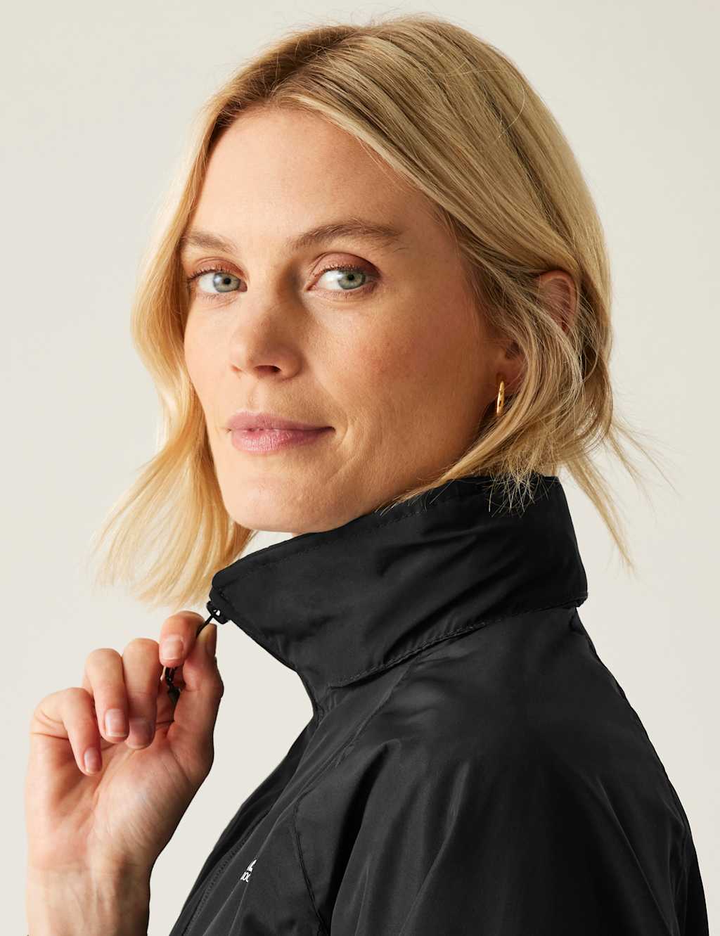 Daysha II Hooded Rain Jacket 6 of 9