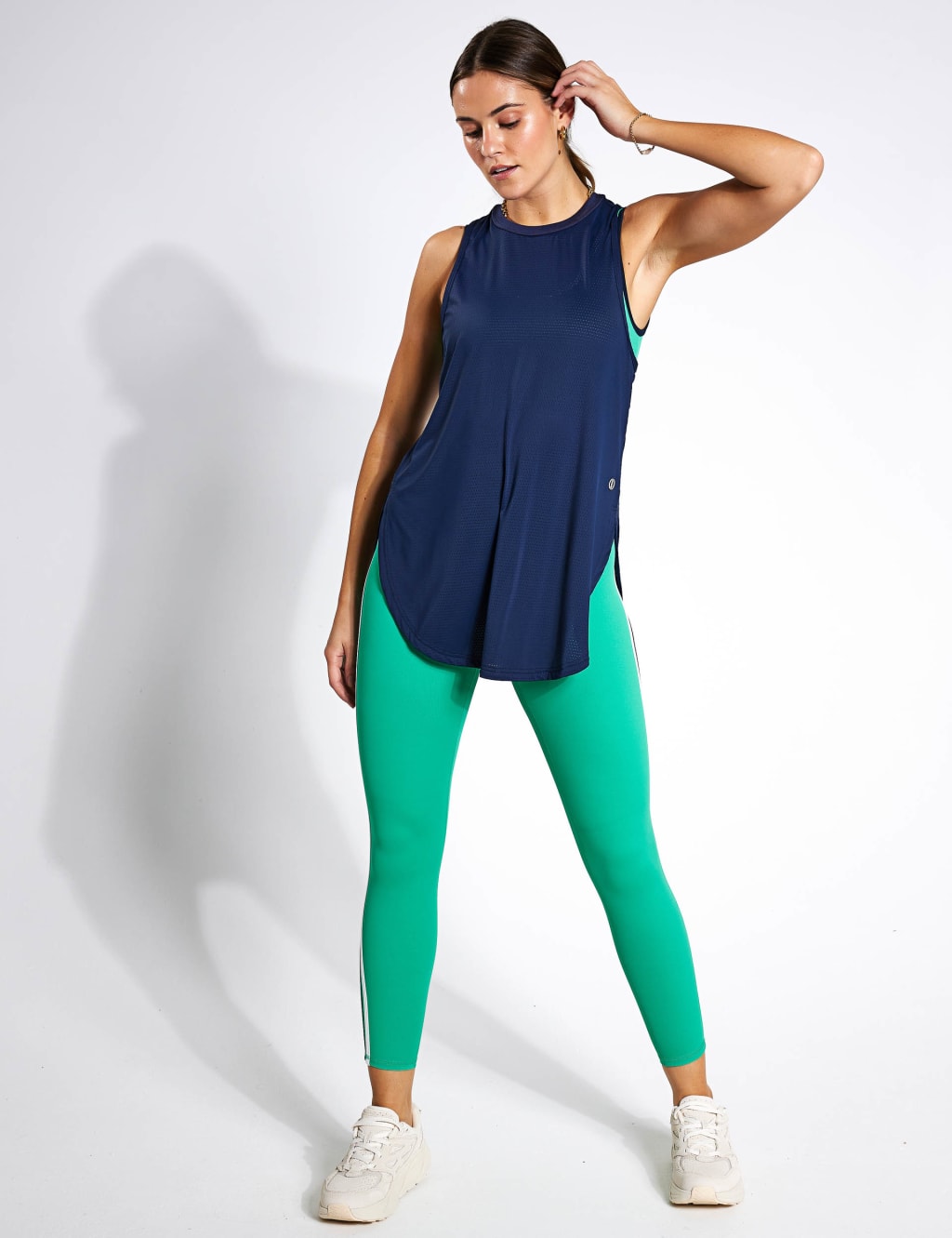 Zela Crew Neck Relaxed Vest Top 2 of 4