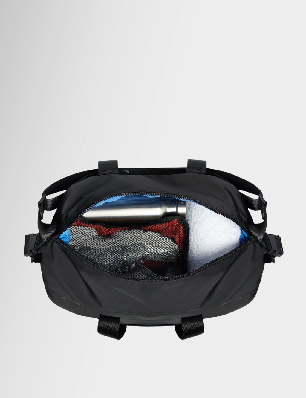 Strive Nylon Water Resistant Gym Bag 4 of 13