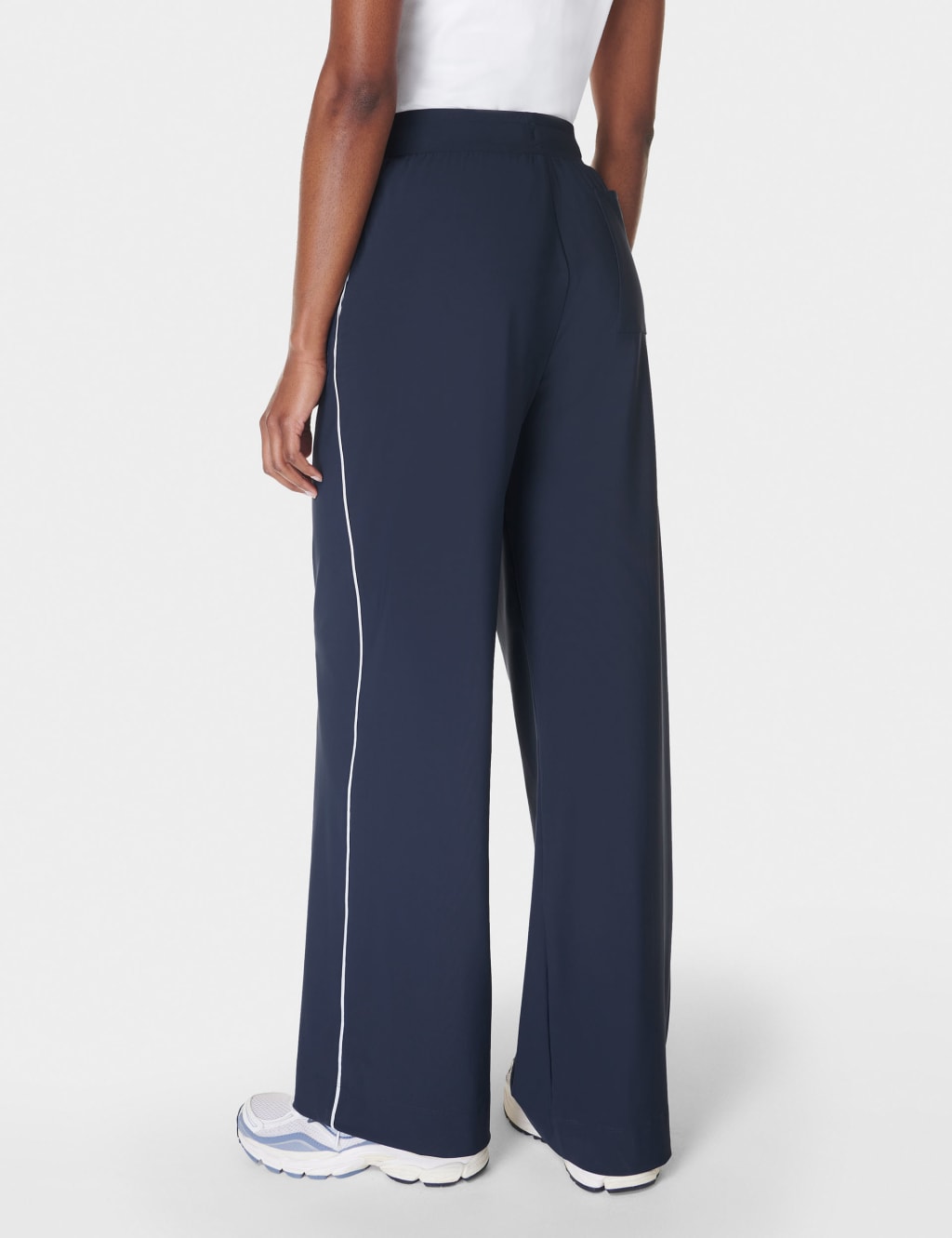 Explorer High Waisted Wide Leg Joggers 4 of 6