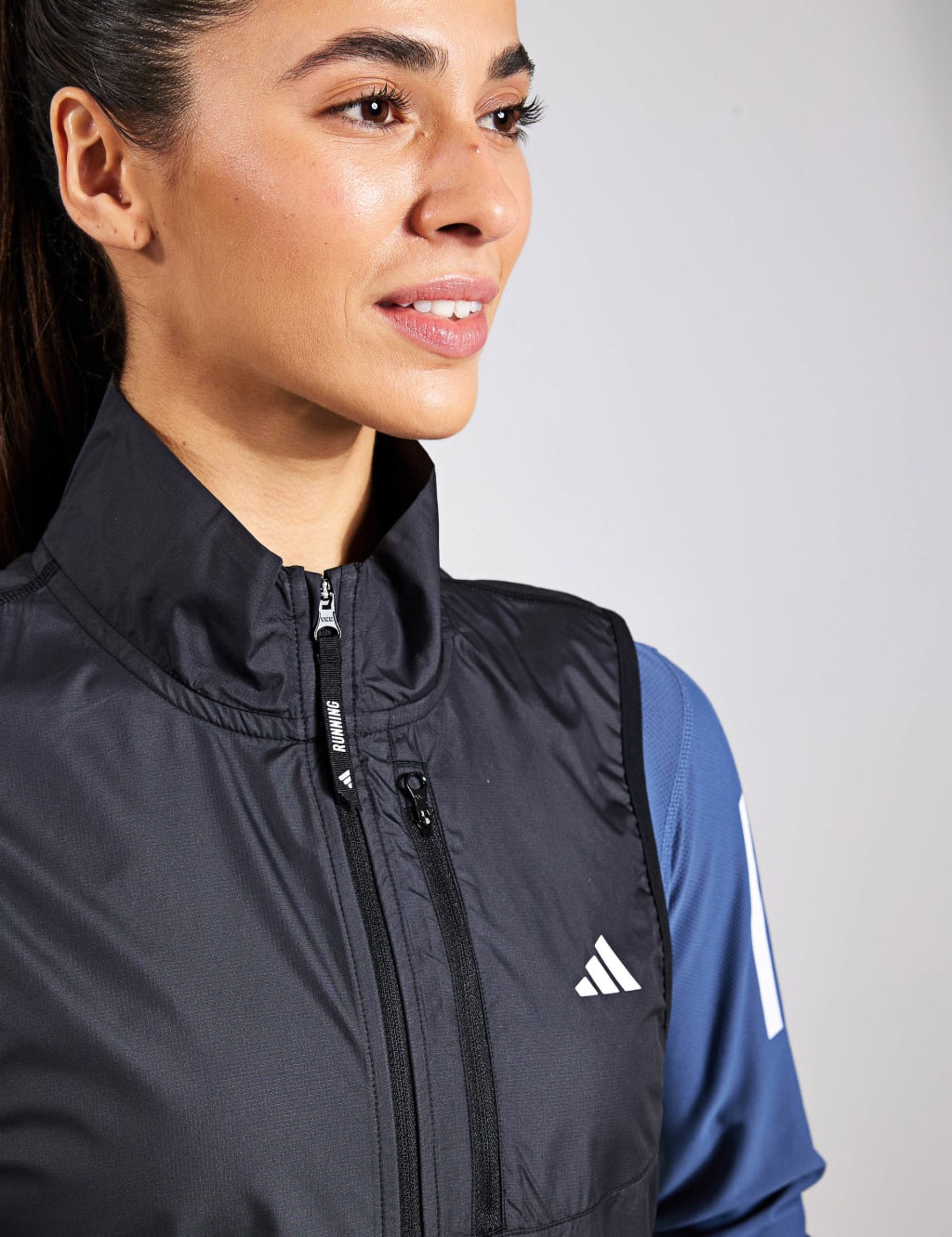 Sports sleeveless jacket top