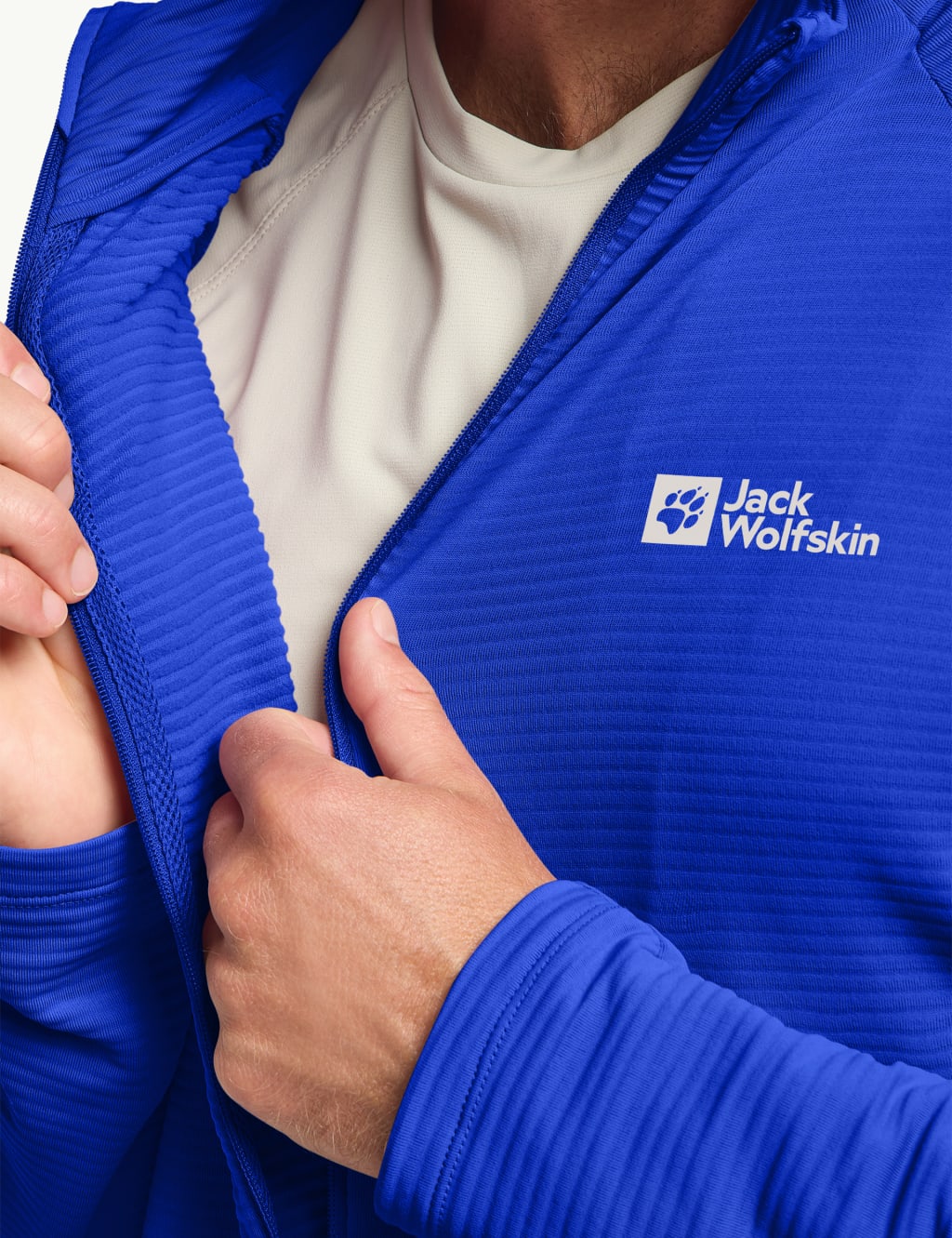 Prelight Textured Zip Up Fleece Jacket 5 of 5