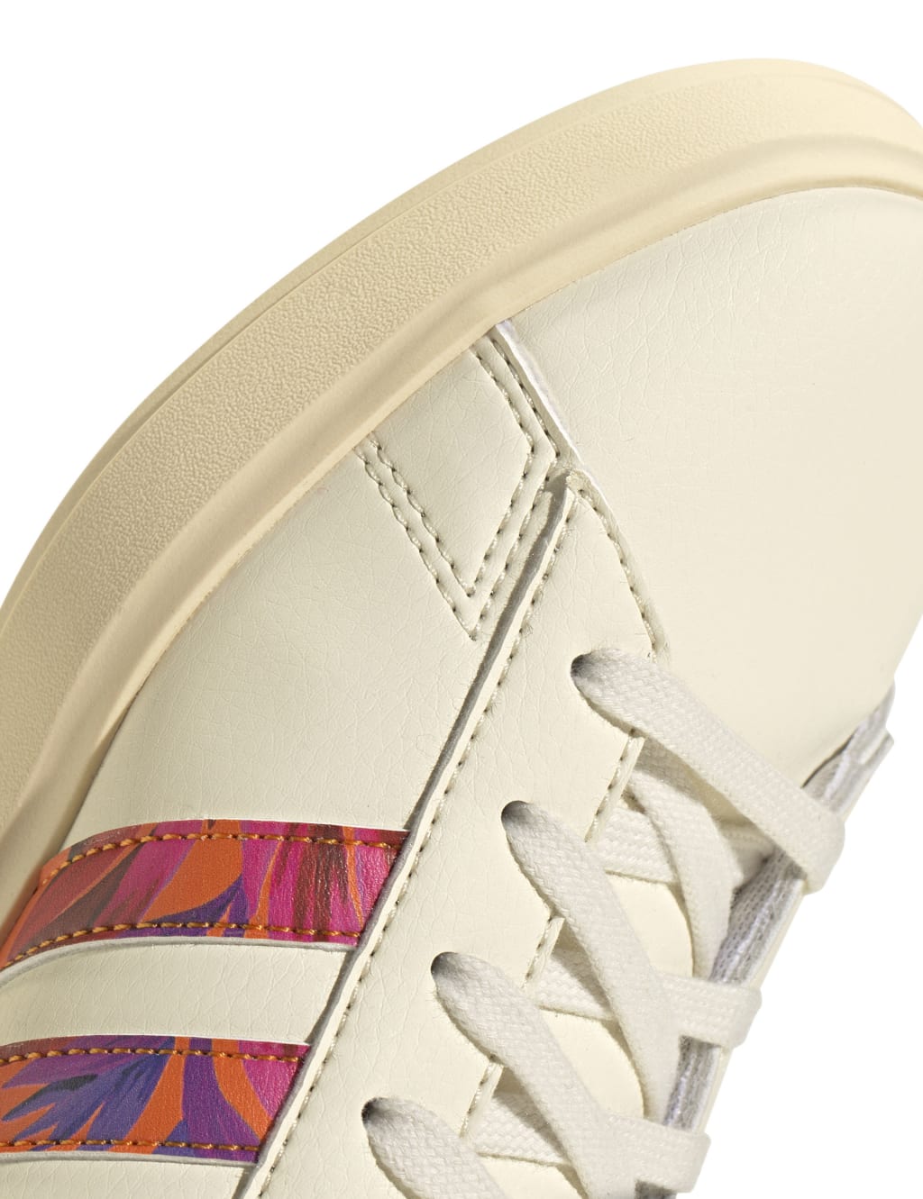 Grand Court 2.0 Trainers 7 of 8