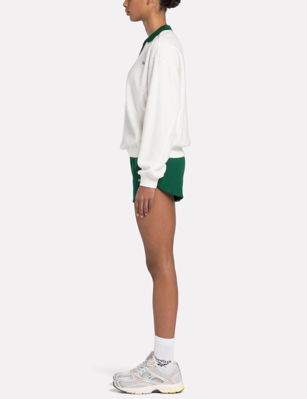 Classics Retro Court V-Neck Sweatshirt 3 of 6