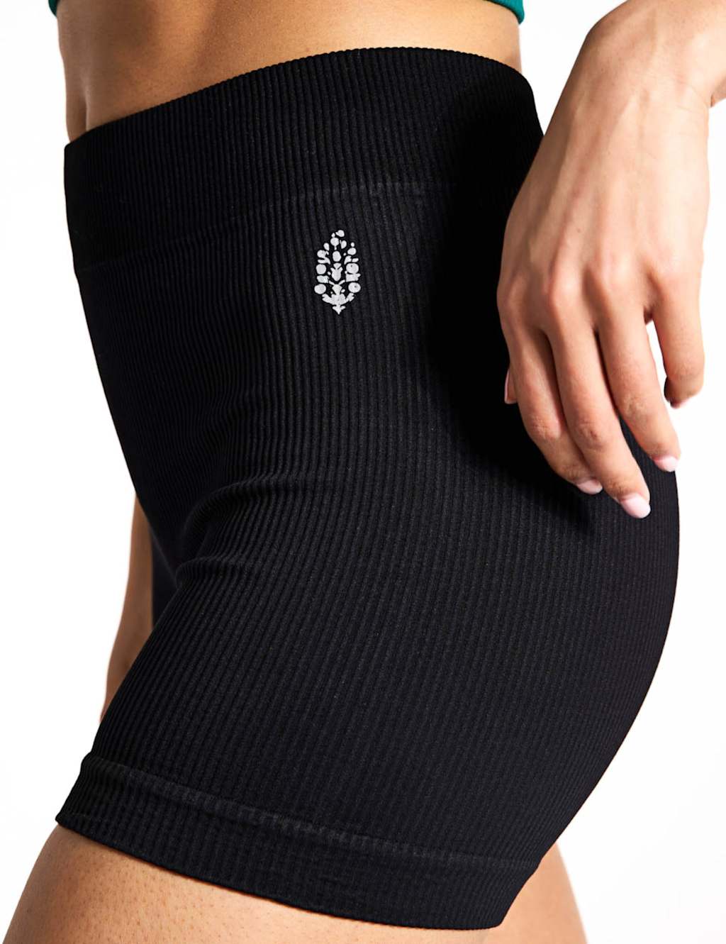 Prajna High Waisted Shorts 2 of 4