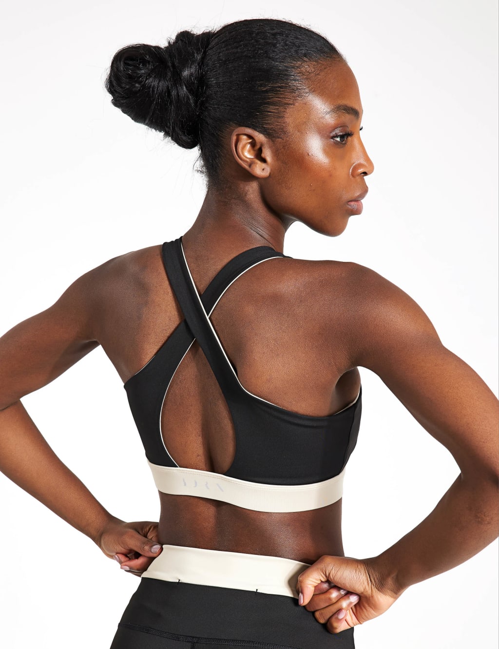 Fiorella Crew Neck Cross Back Crop Top 3 of 4