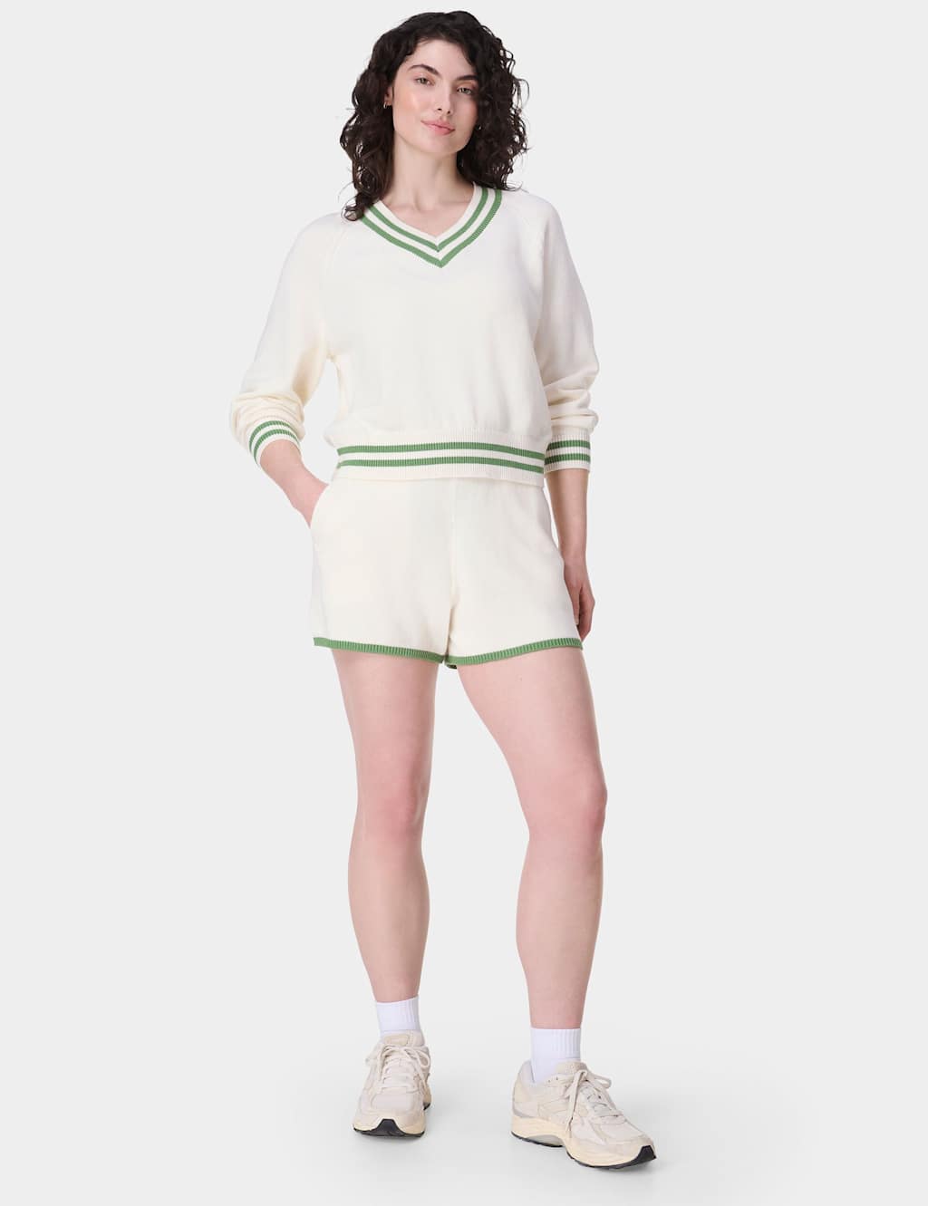 Off Court High Waisted Shorts with Silk 3 of 7