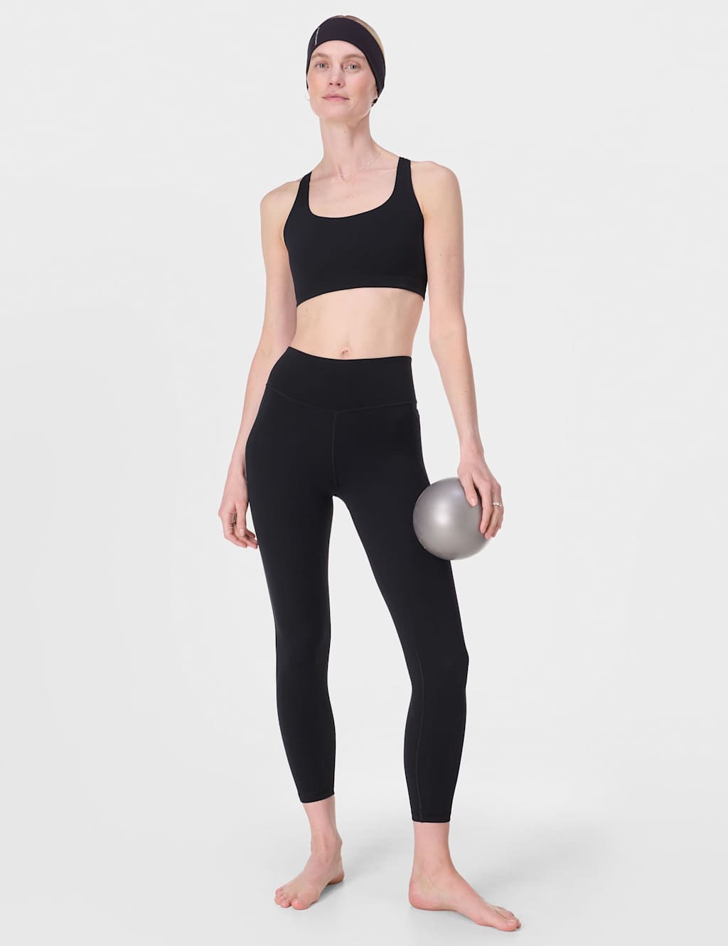 Ultimate High Waisted 7/8 Leggings 3 of 7