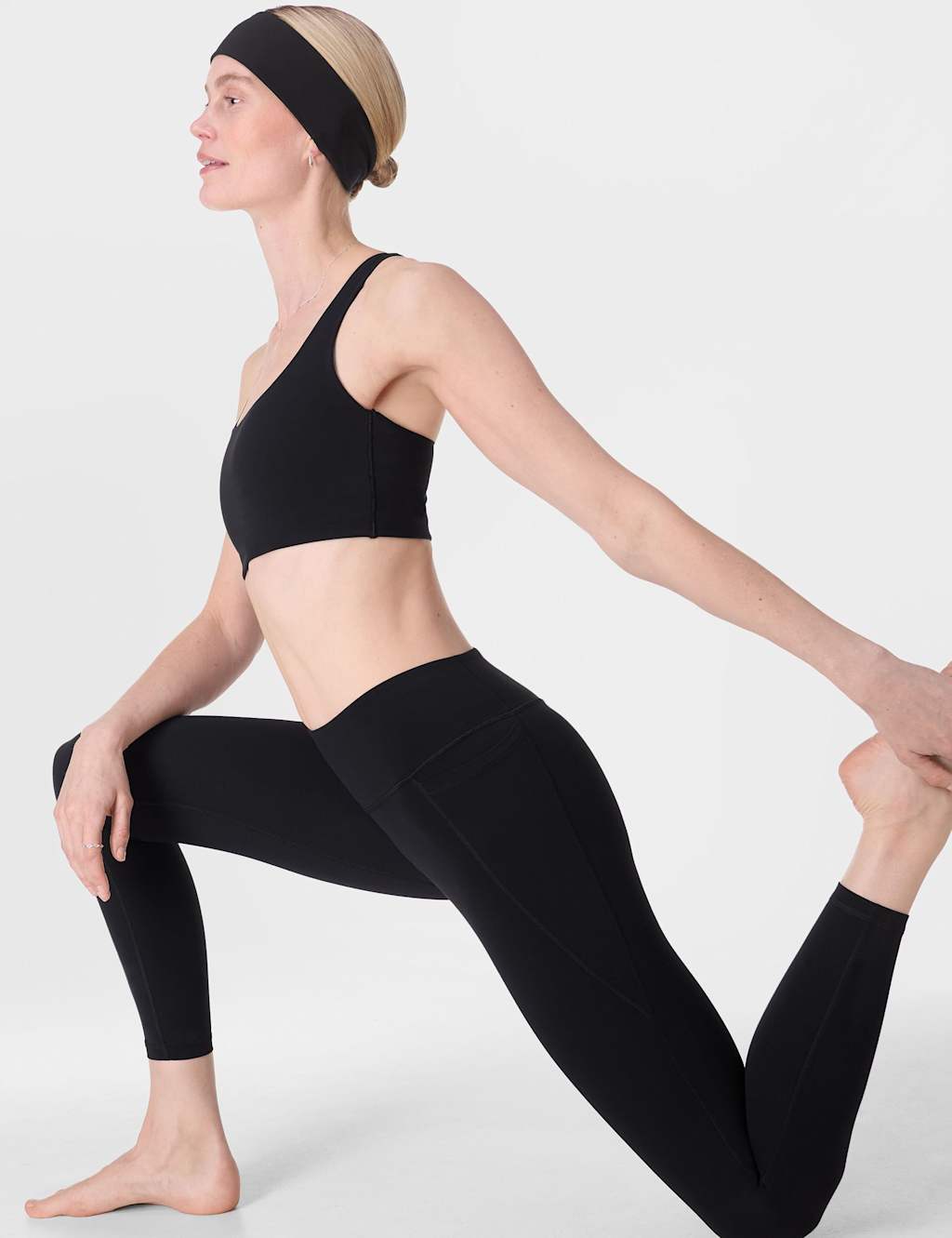 Ultimate High Waisted 7/8 Leggings 4 of 7