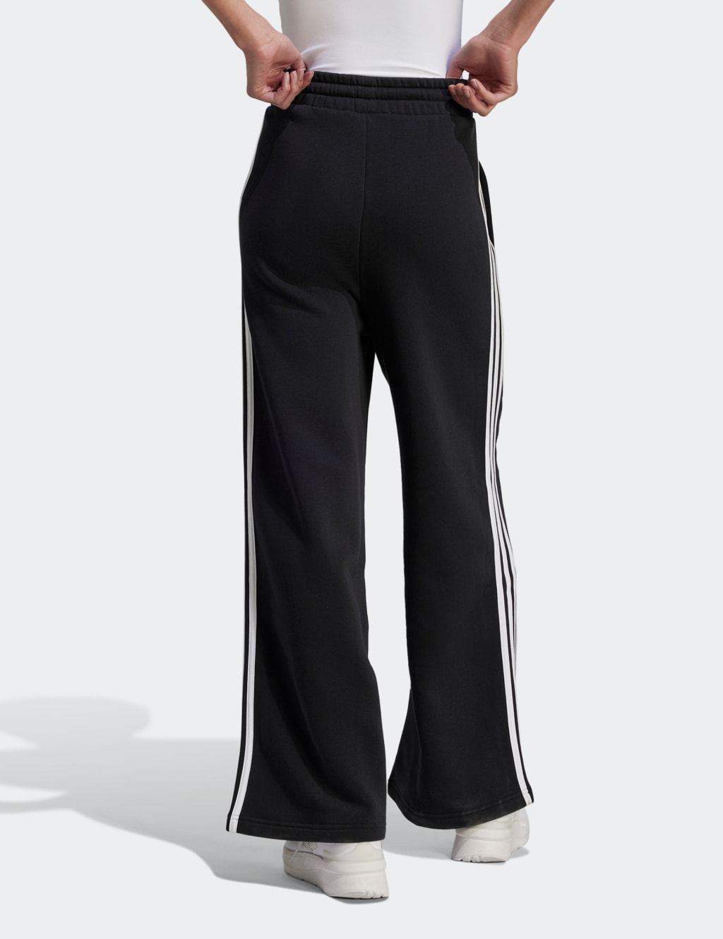 Essentials 3 Stripes Wide Leg Joggers Adidas M S