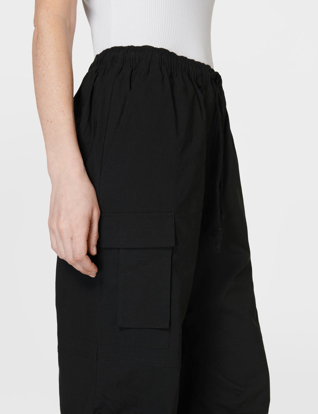 Quinn Cotton Blend Cargo Cuffed Trousers 5 of 5