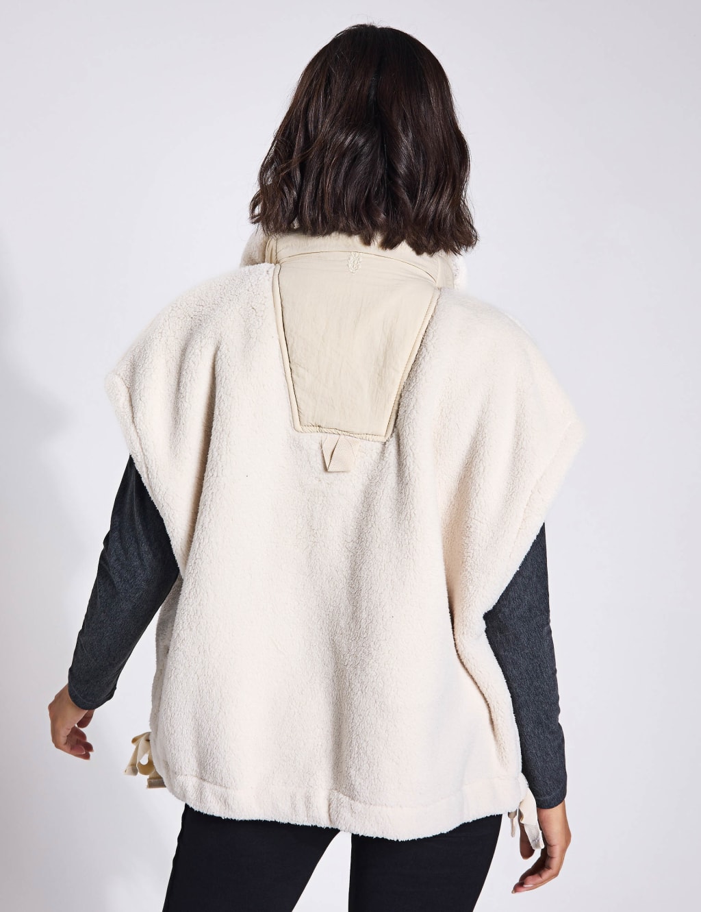 Scout It Out Fleece Funnel Neck Gilet 5 of 6