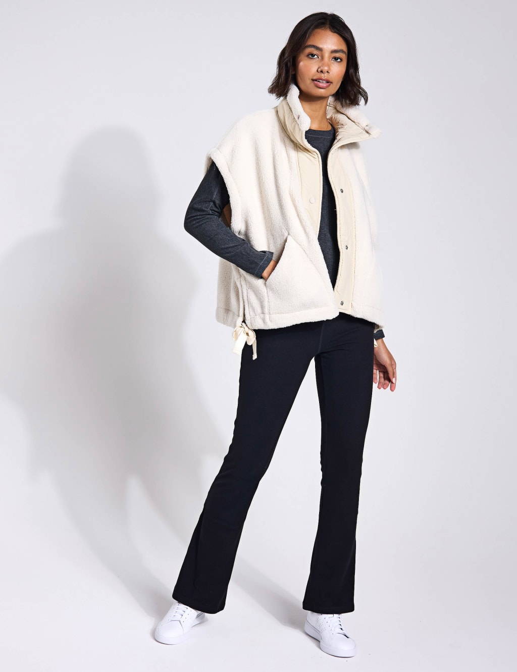 Scout It Out Fleece Funnel Neck Gilet 6 of 6