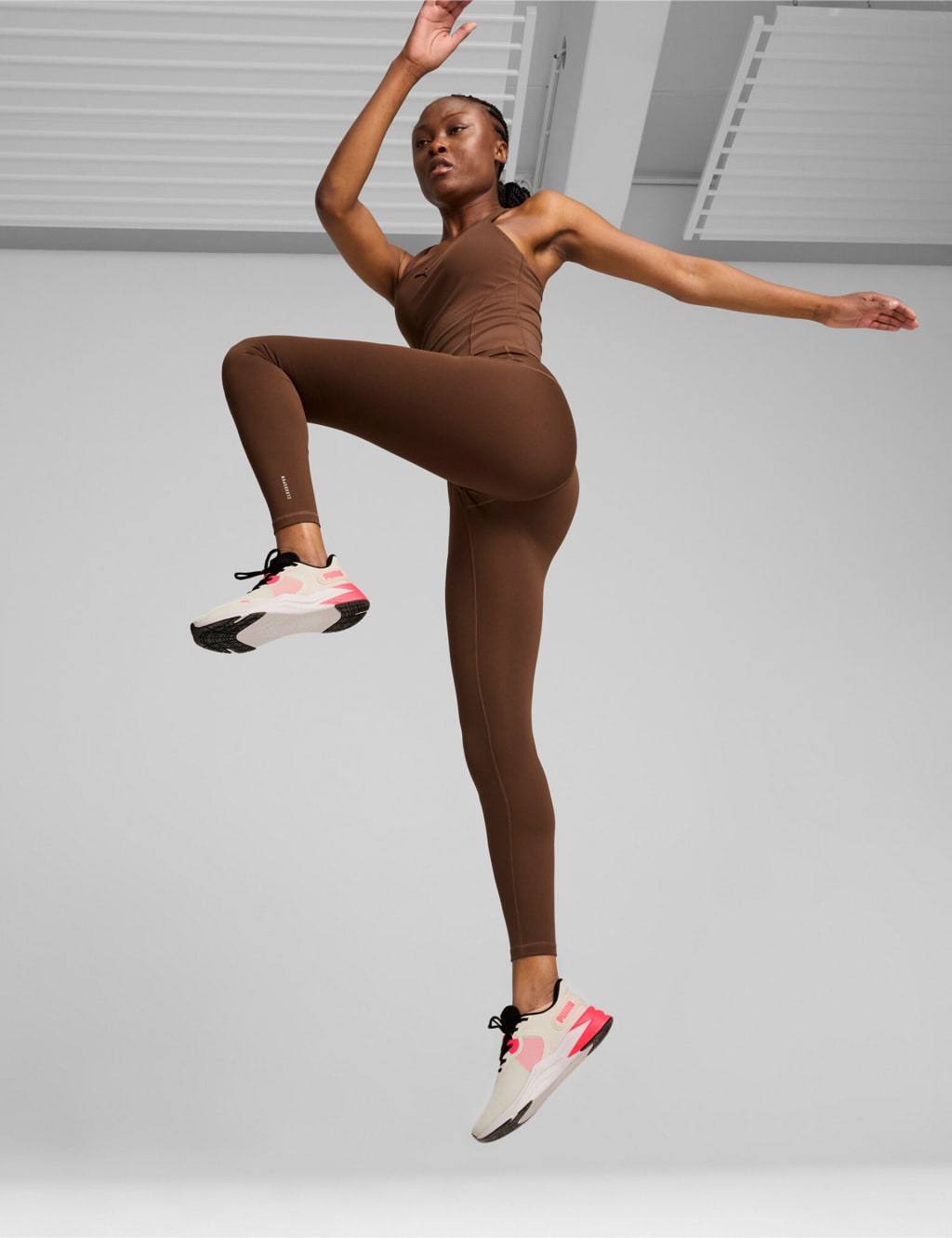 Cloudspun High Waisted Gym Leggings 3 of 6