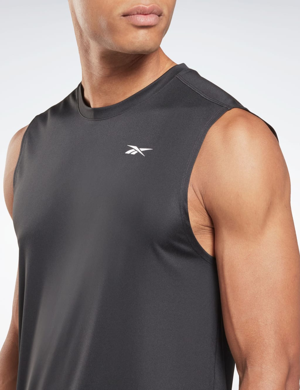 Training Technical Sports T-Shirt 4 of 6