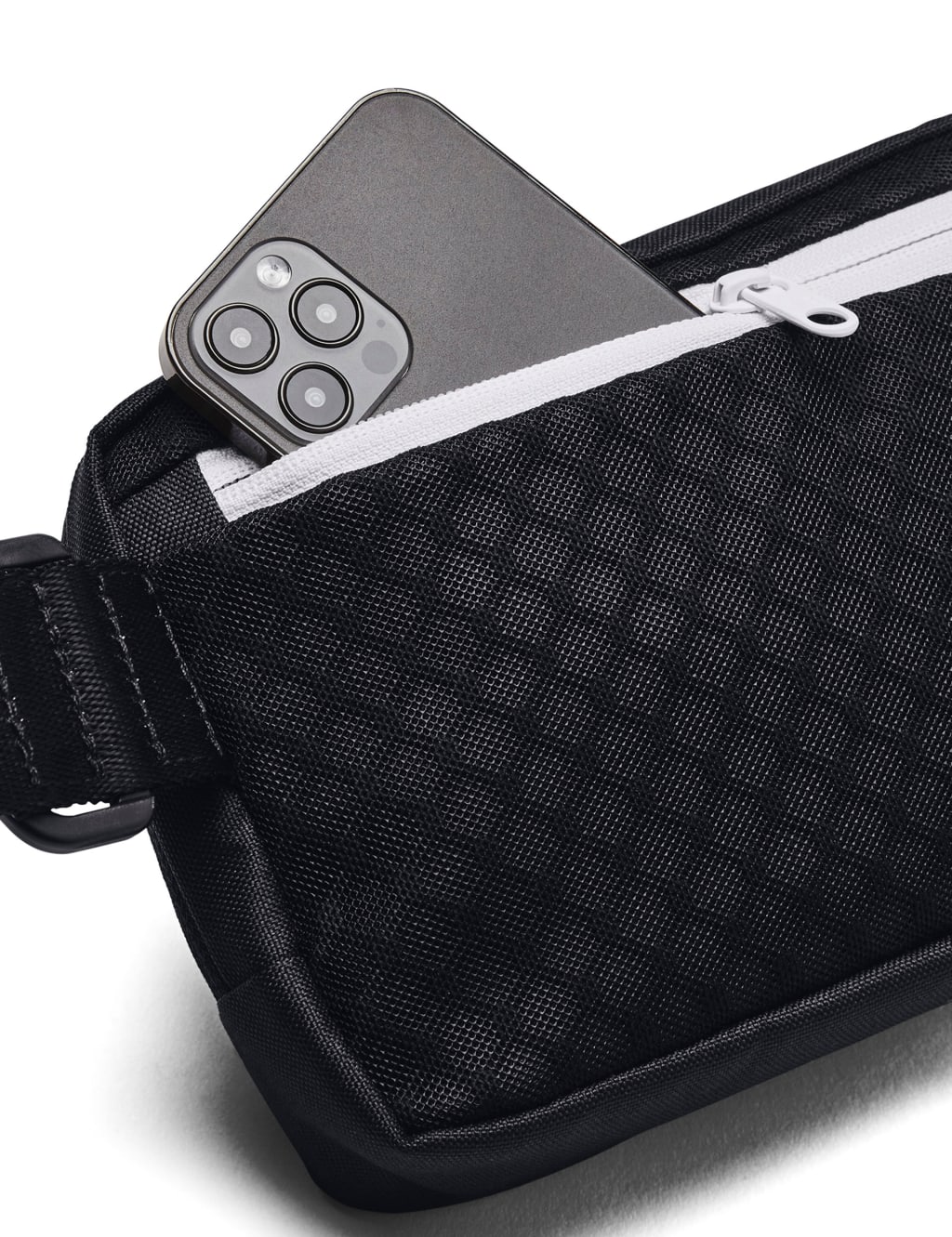 Loudon Cross Body Bag 2 of 6