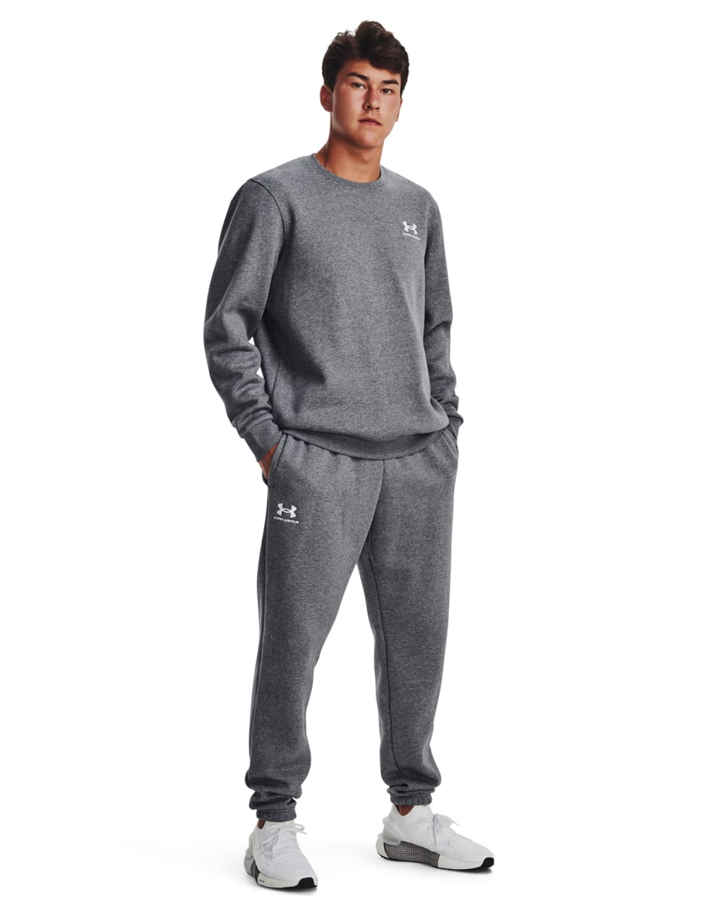 Essential Fleece Slim Fit Joggers Under Armour M S