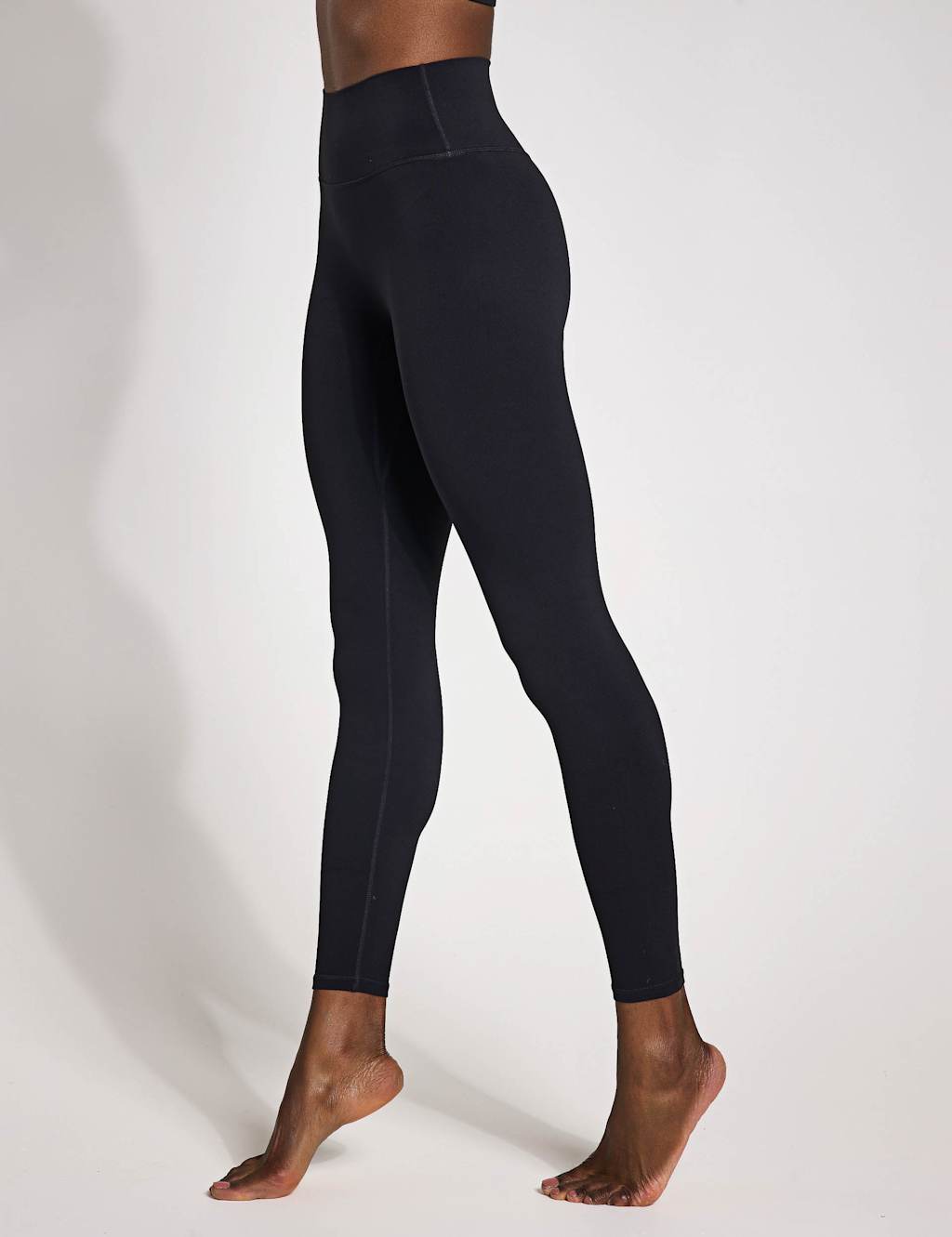 Chloe Cloud-Core High Waisted Leggings 2 of 5