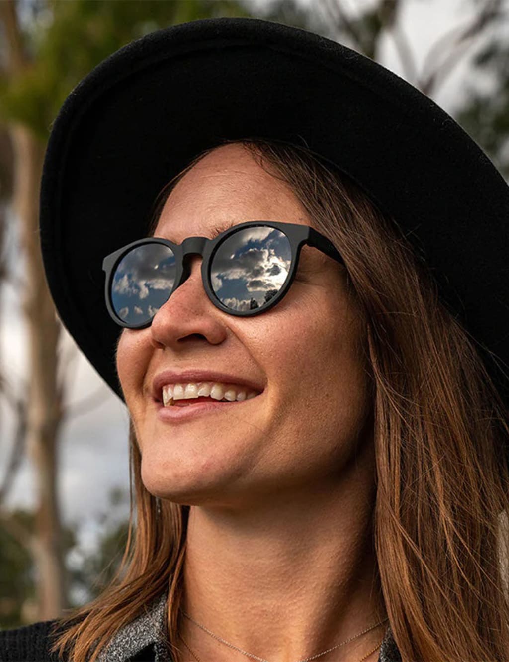Round Sunglasses 3 of 5