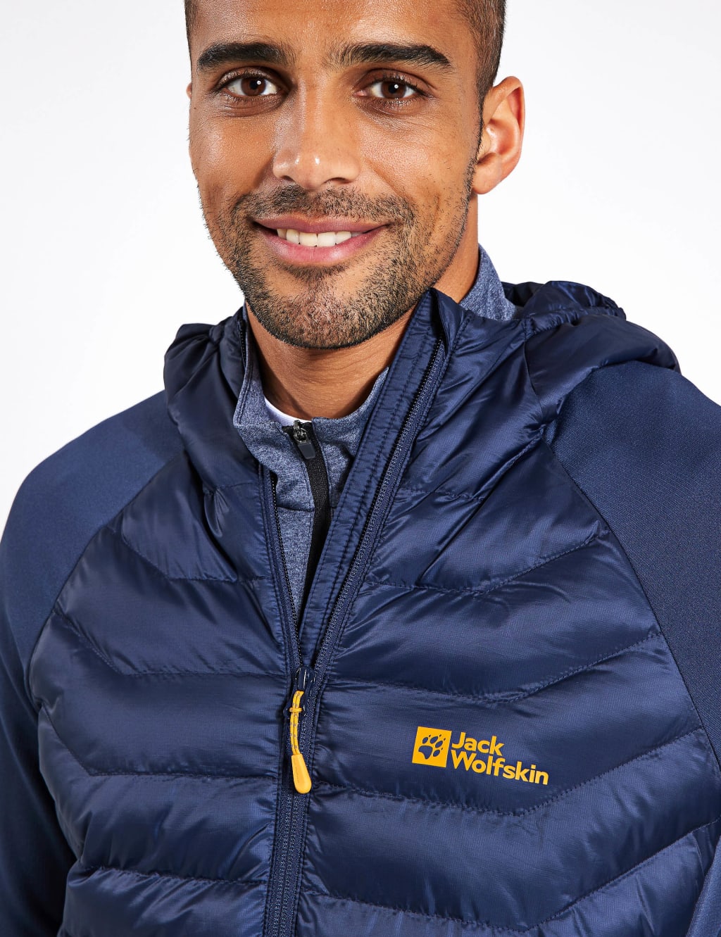 Routeburn Pro Hybrid Hooded Puffer Jacket 3 of 4