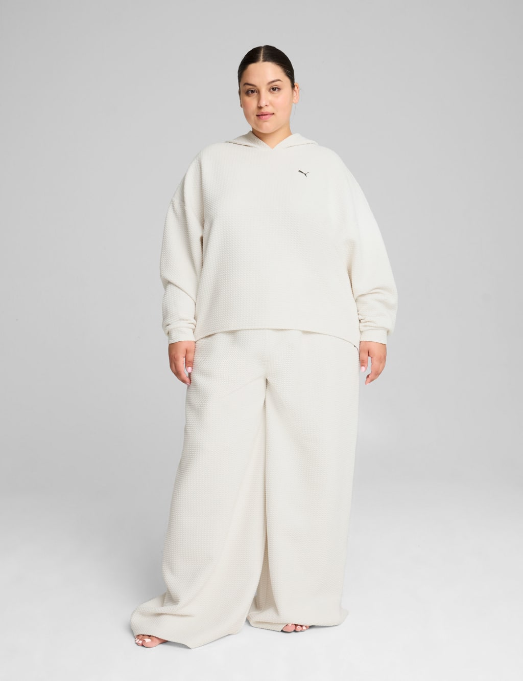 Q4 Studio Cotton Blend Textured Hoodie 4 of 7