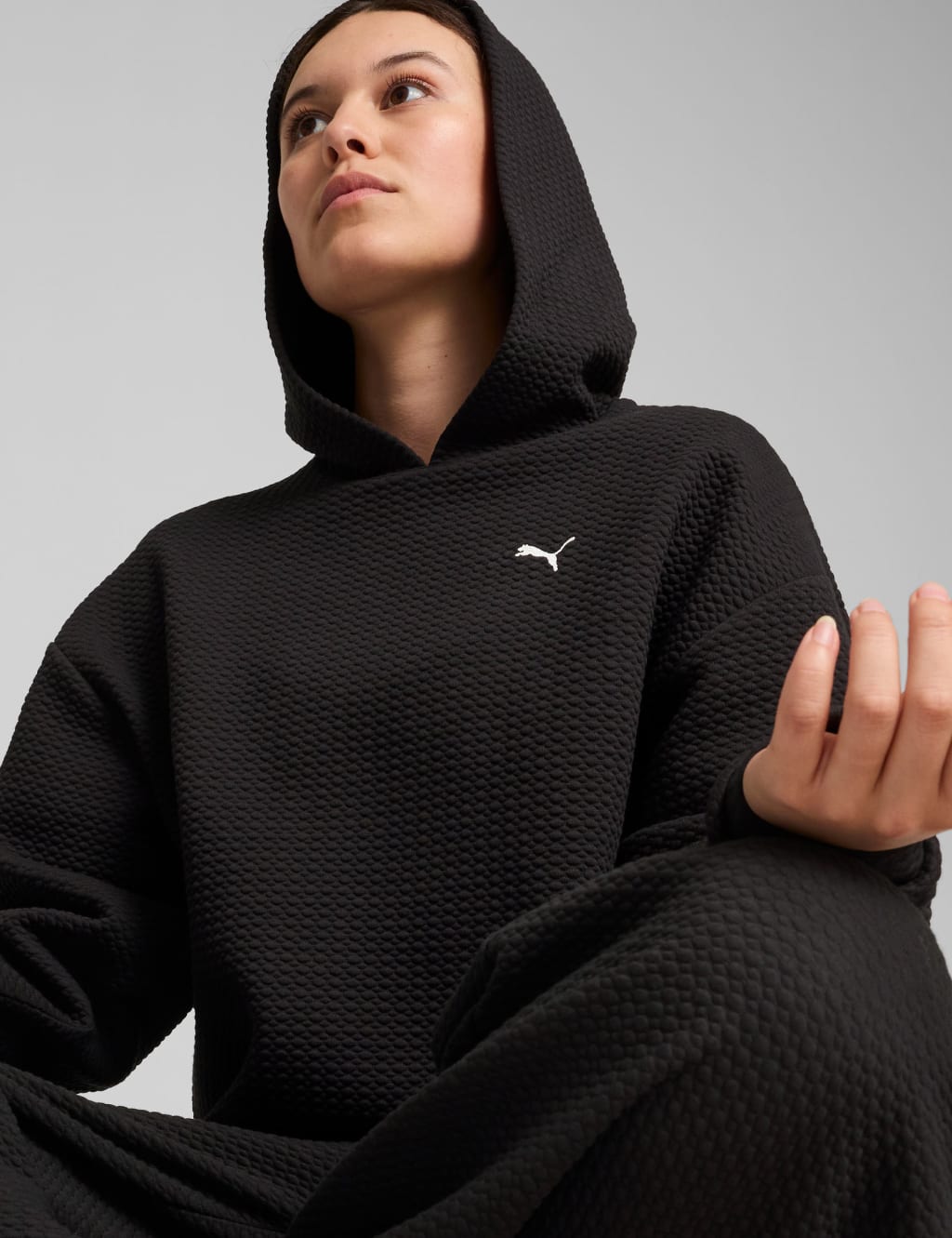 Q4 Studio Cotton Blend Textured Hoodie 5 of 8