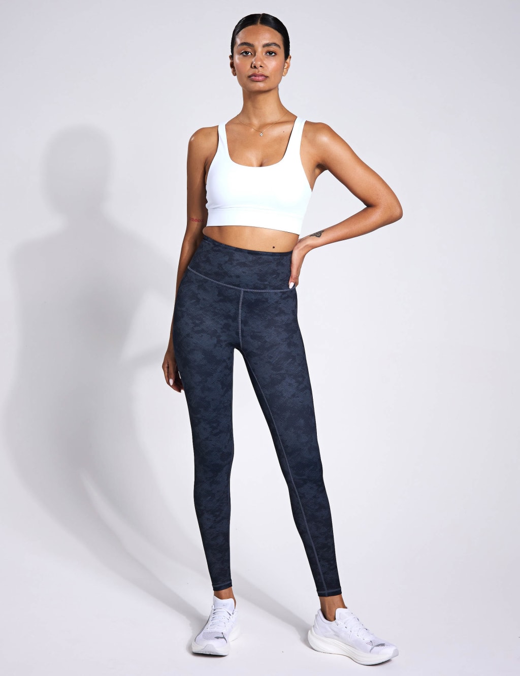 Zoe Air-Core Non Wired Sports Bra 2 of 4