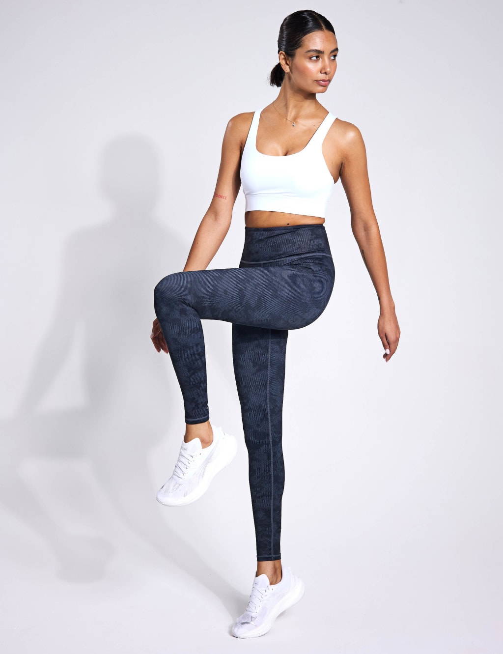 Astrid Ultra-Core Compression 7/8 Leggings 2 of 4