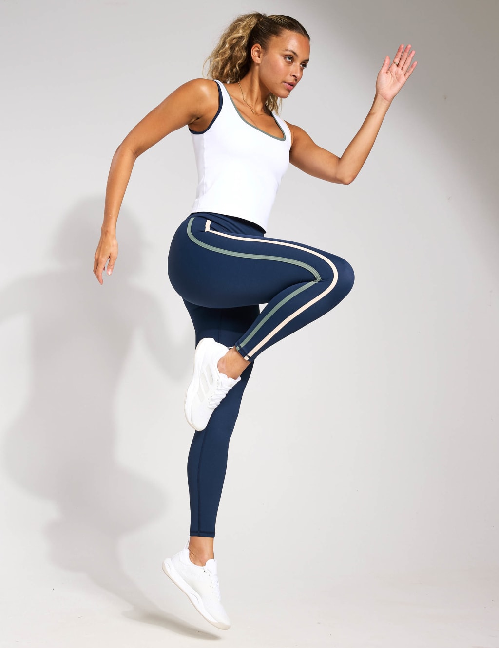 Chelsea Side Stripe High Waisted 7/8 Leggings 2 of 4