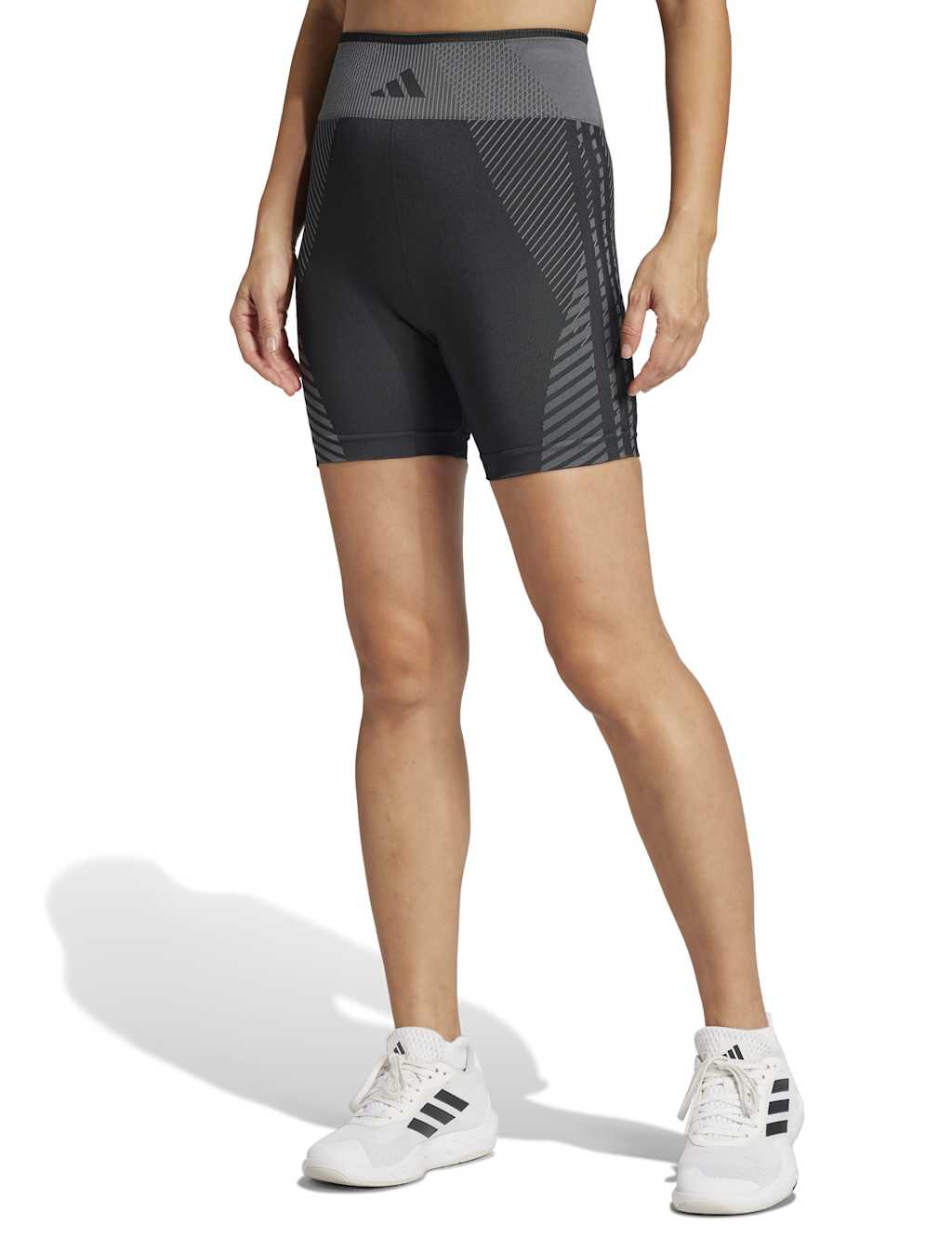 Knitted Training 5 High Waisted Shorts 1 of 7