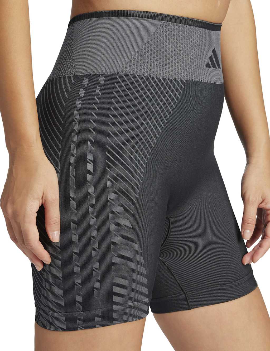 Knitted Training 5 High Waisted Shorts 6 of 7