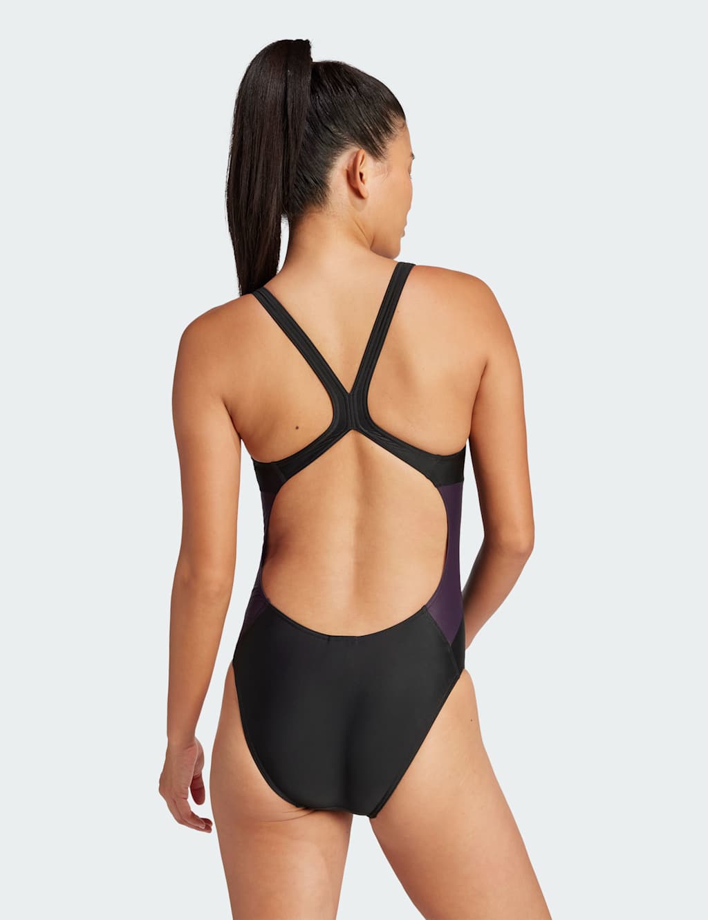 Colorblock C-Back Scoop Neck Swimsuit 3 of 5