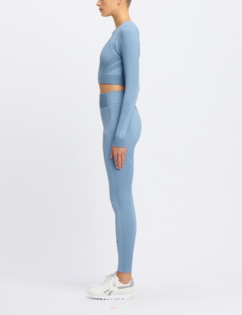 Lab Long-Sleeve Seamless Fitted Crop Top 2 of 4