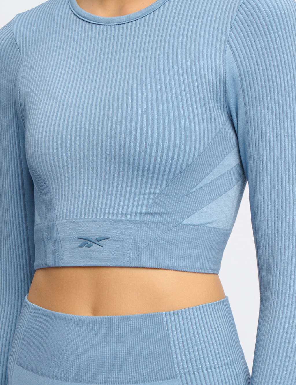 Lab Long-Sleeve Seamless Fitted Crop Top 4 of 4