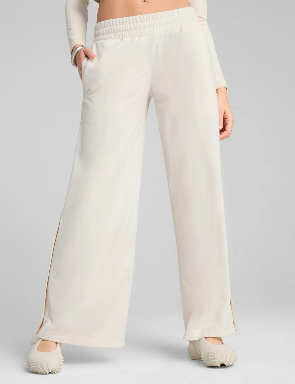 Wardrobe Ess Low Rise Joggers 1 of 6