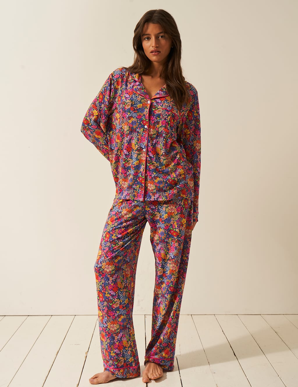 Full Bloom Modal Rich Pyjama Set 2 of 5
