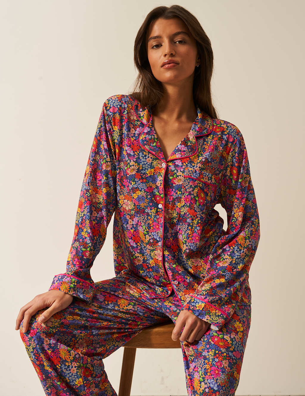 Full Bloom Modal Rich Pyjama Set 5 of 5