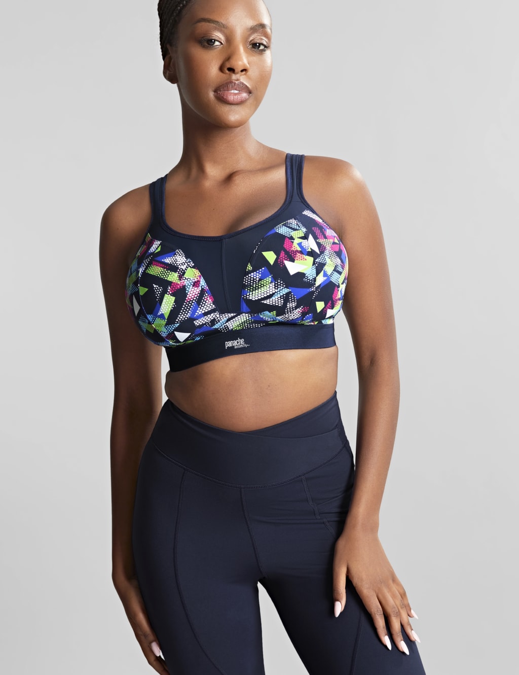 Boundless Non Wired Sports Bra C-J 1 of 7