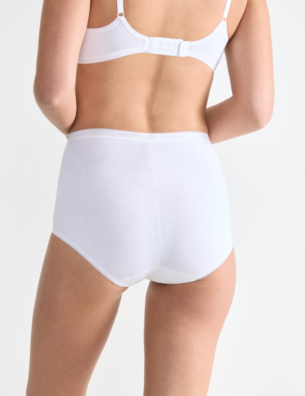 6 pk Cotton Rich High Waisted Full Briefs 4 of 5