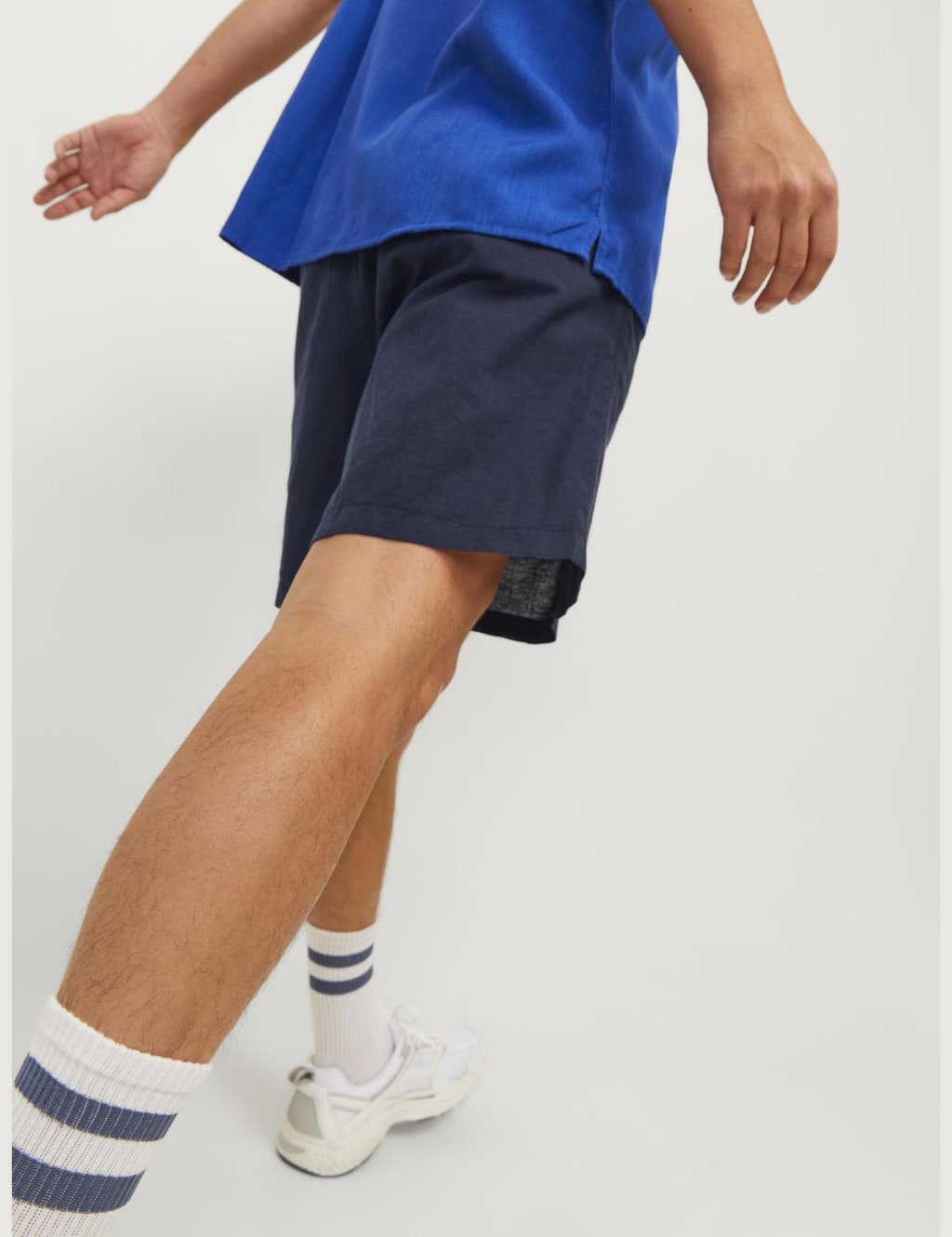 Linen Blend Shorts 5 of 7
