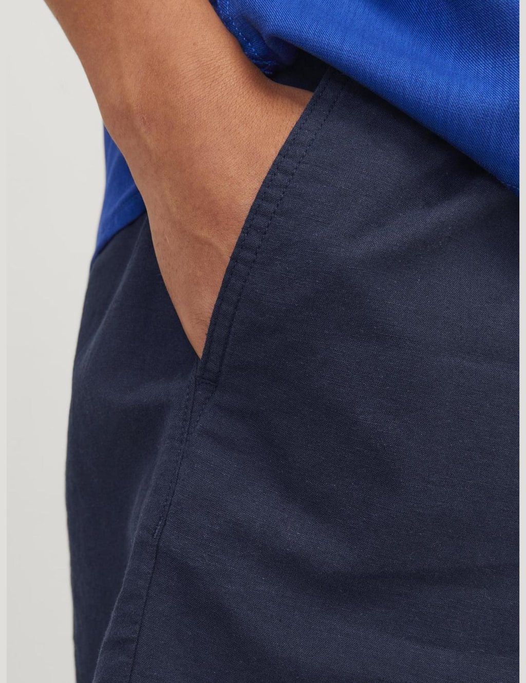 Linen Blend Shorts 6 of 7