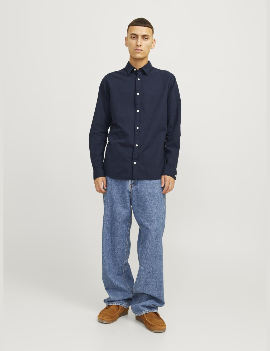Cotton Linen Blend Oxford Shirt 3 of 7