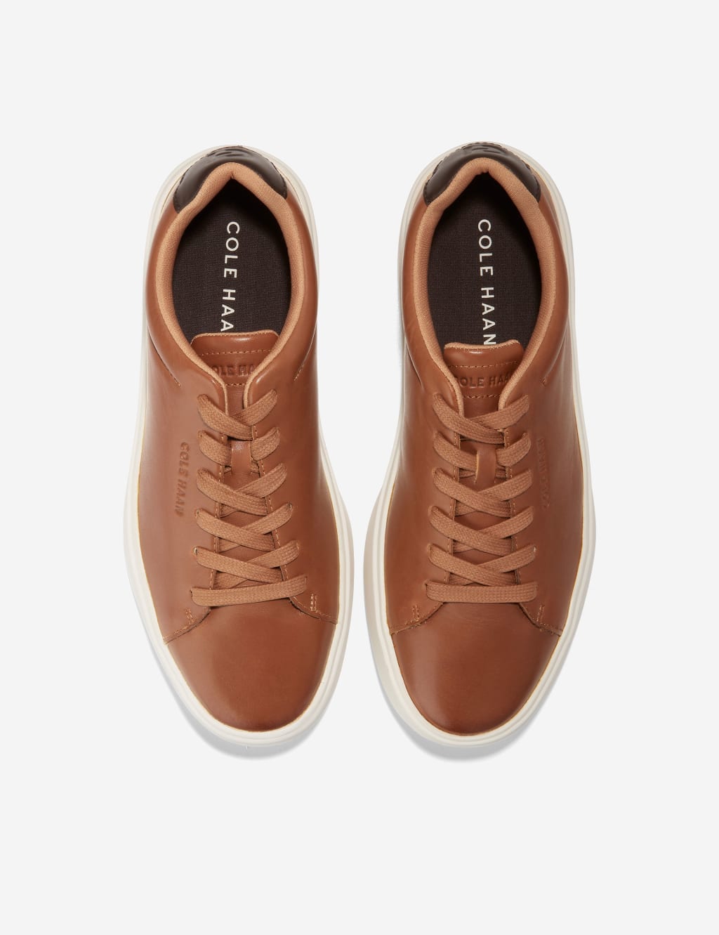 Grand Crosscourt Traveler Wide Fit Trainers