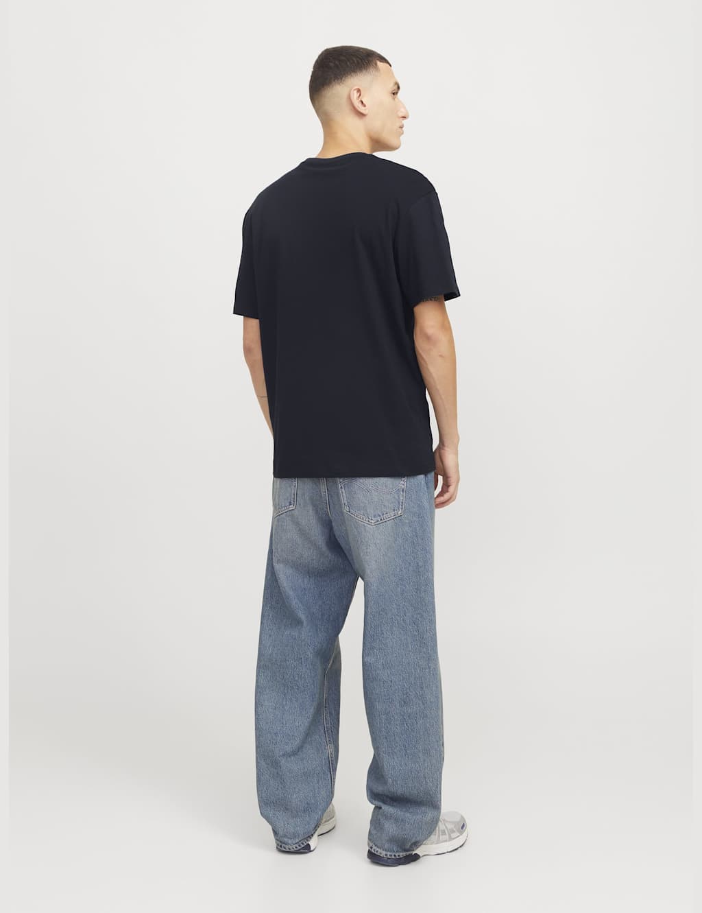 Pure Cotton Crew Neck Logo Graphic T-Shirt 5 of 8