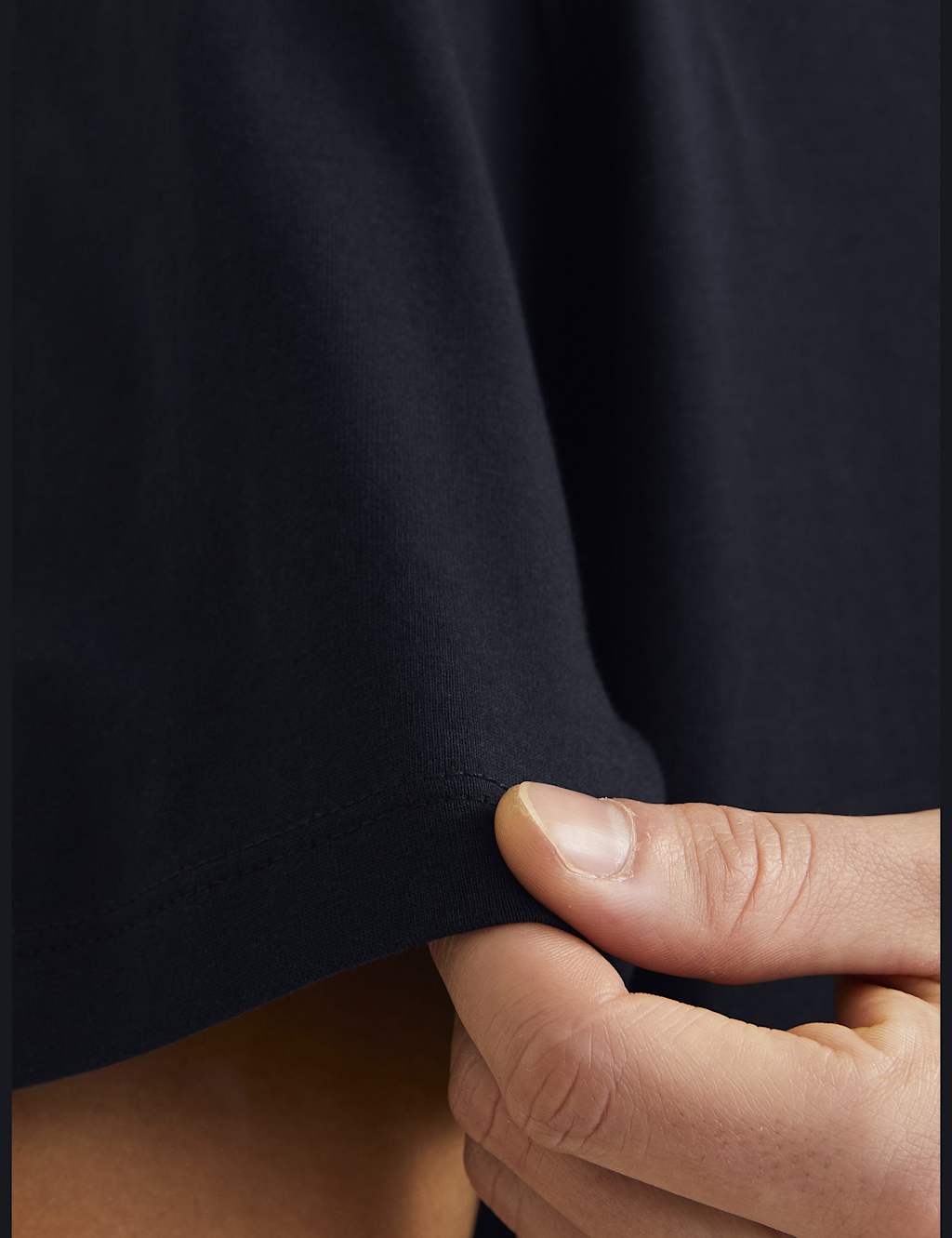 Pure Cotton Crew Neck Logo Graphic T-Shirt 8 of 8